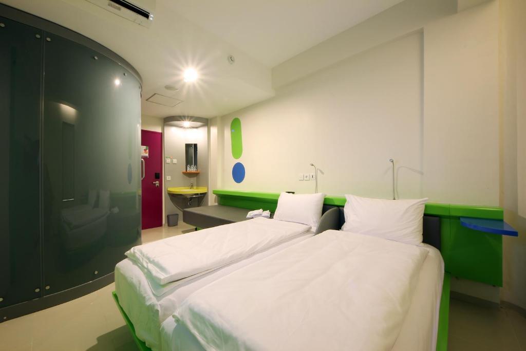 Pop! Hotel Kuta Beach Room photo