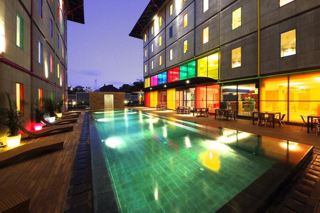 Pop! Hotel Kuta Beach Exterior photo